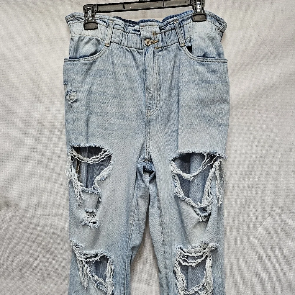 Kancan Severely Distressed Paper Bag Waist Light Wash Blue Denim Jeans Size 15